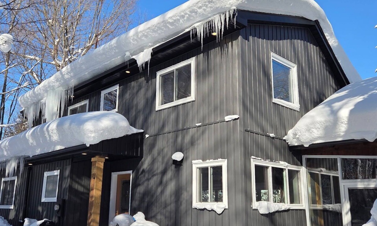 McKellar Cottage | Private cove on lake manitouwabing 4 bdrm cottage. close to town of mckellar