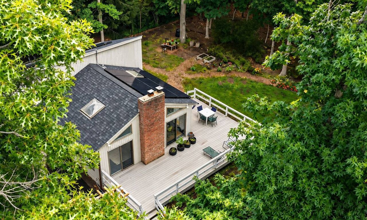 Clearwater Beach House | Private East Hampton Retreat with Serene Wooded Views