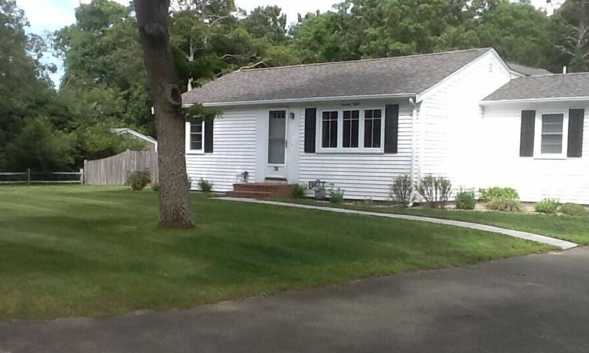 West Yarmouth House | Private Family-Friendly Home - Walk to the Ocean! (1/2 Mile)