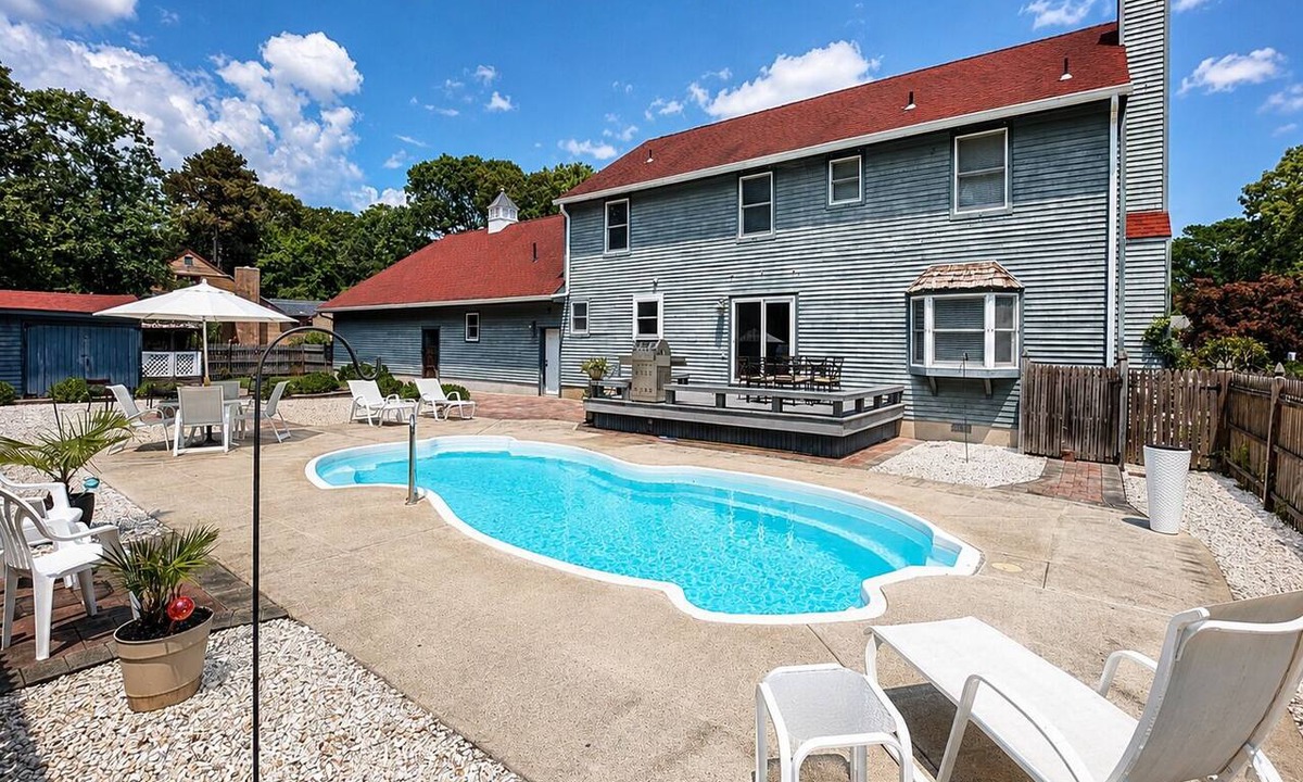 Ocean View House | Private Home with Pool Near Ocean City & Sea Isle Near Golf Courses & More