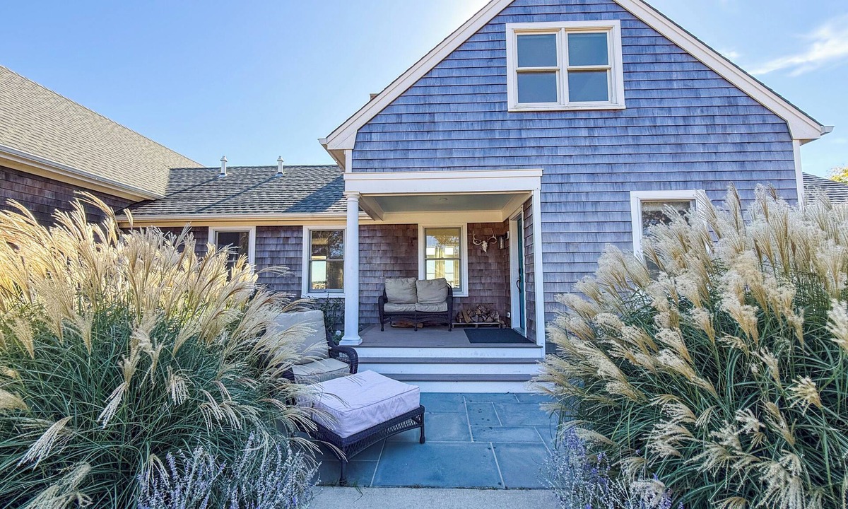 Orient House | Private Island Summer Retreat on Peconic Bay. 4 bedroom, 30 day rental in Orient