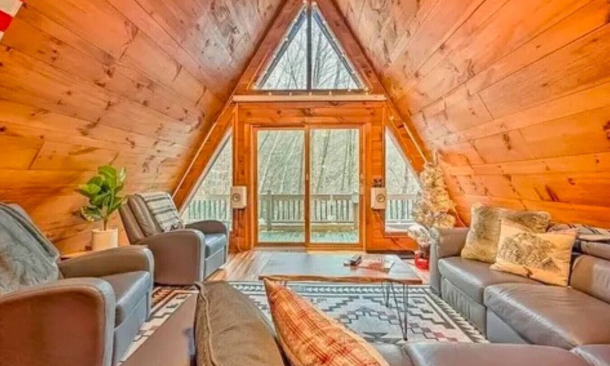 Wardsboro House | Private Vermont ski house