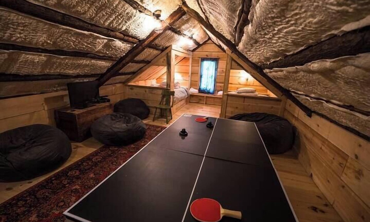 Intervale House | Pumpkin Hollow House/HotTub/Prvt Brook/Large Yard