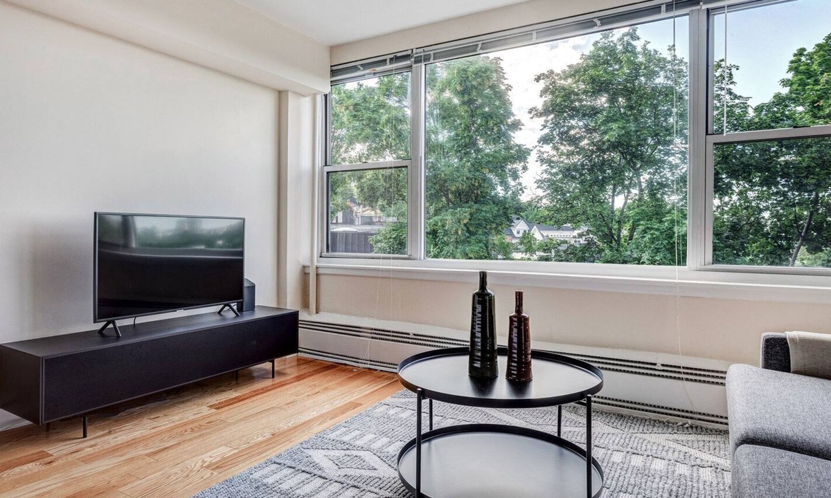 Corey Hill Apartment | Quaint Brookline studio steps from Coolidge Corner w/ gym by Blueground