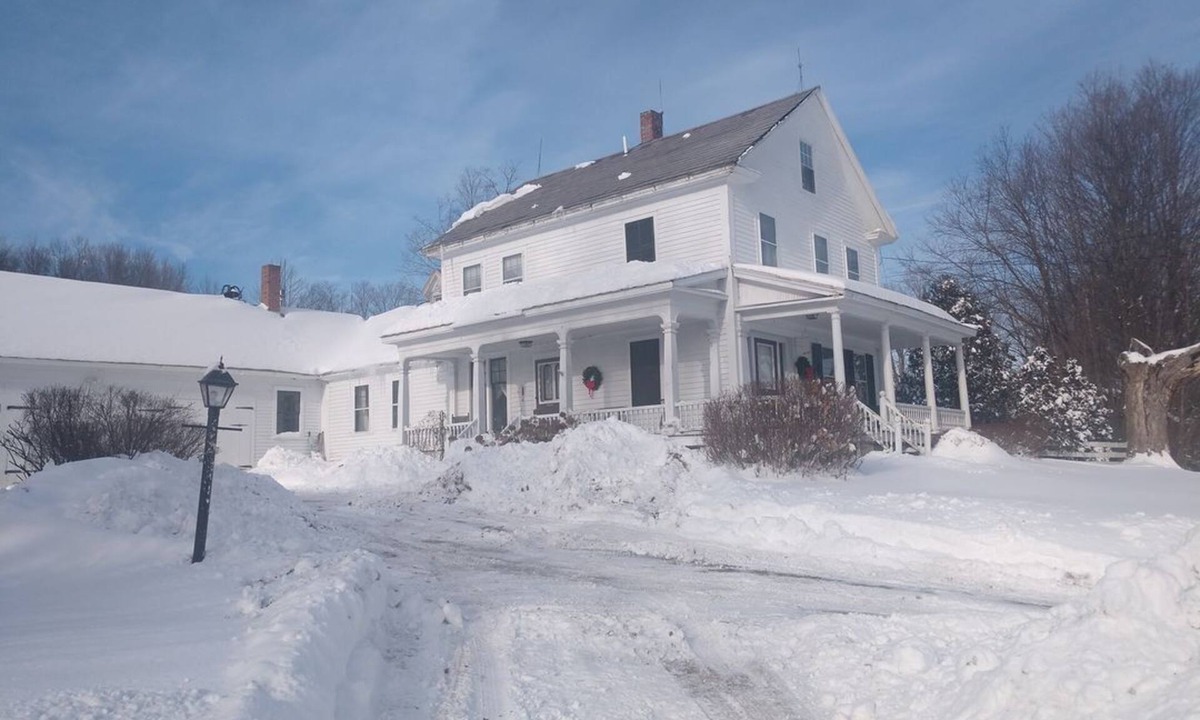 Rutland House | Quaint farmhouse with Killington views in Rutland