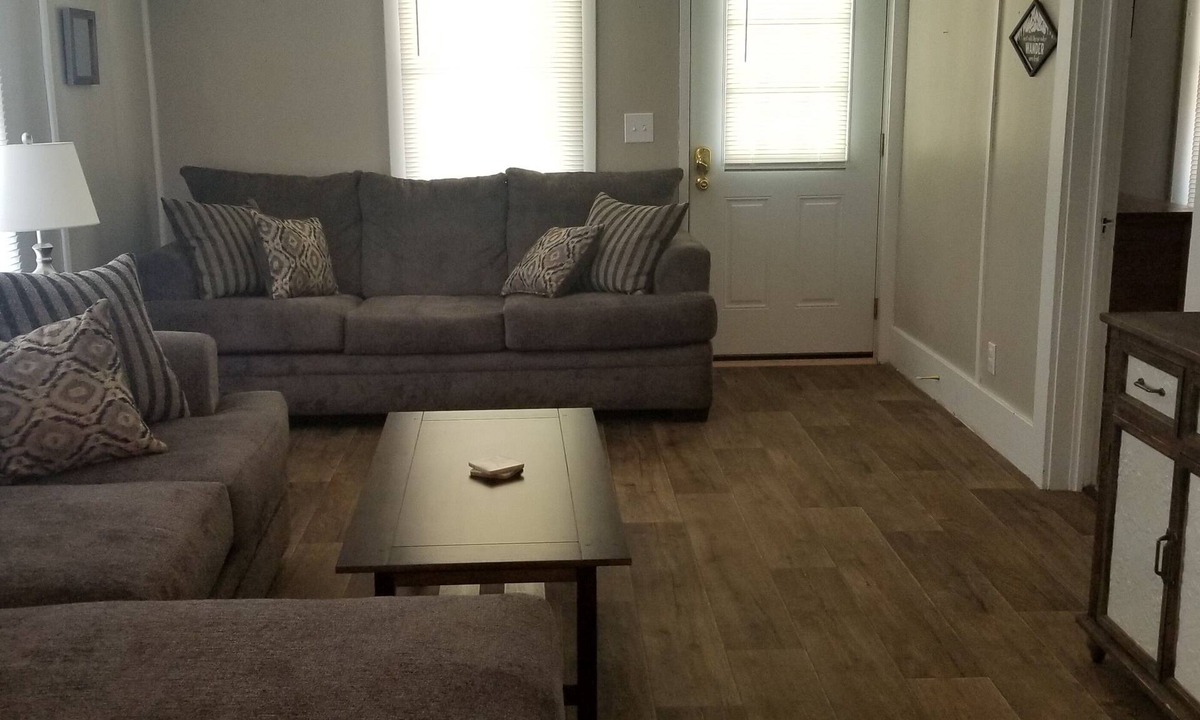 Van Buren House | Quaint Haven