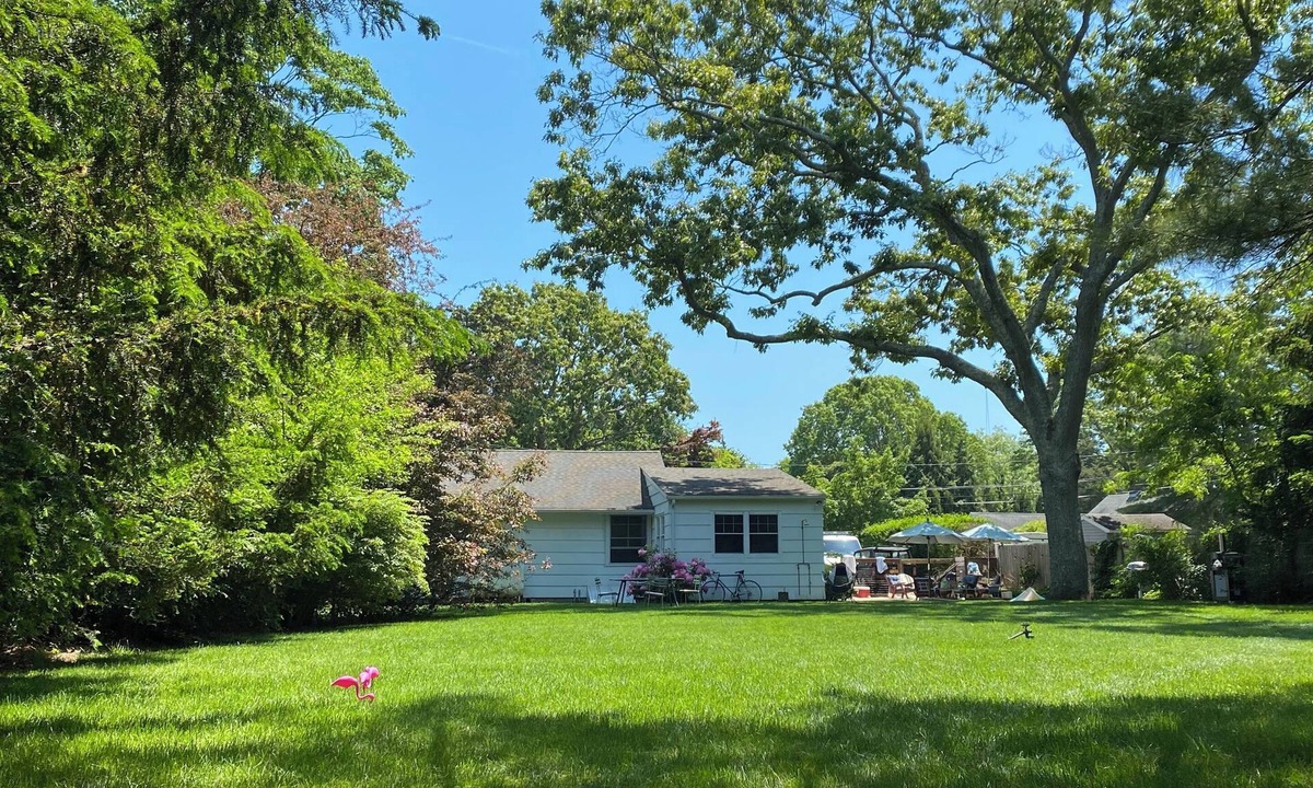 North Bellport Cottage | Quiet 2-Bedroom Cottage with a Huge Backyard in Charming Bellport