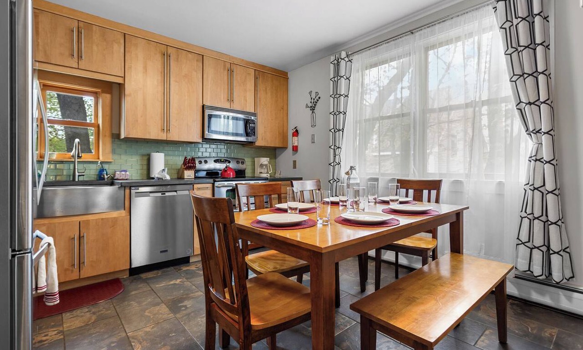 Bar Harbor House | Quiet corner in the heart of Bar Harbor. A few openings still left. Reserve now!