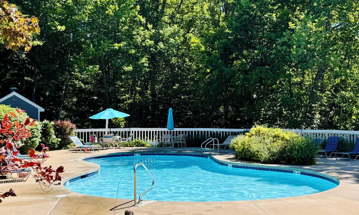 Bartlett Condo | Renovated Nordic Village condo-book now for summer fun in the mountains!