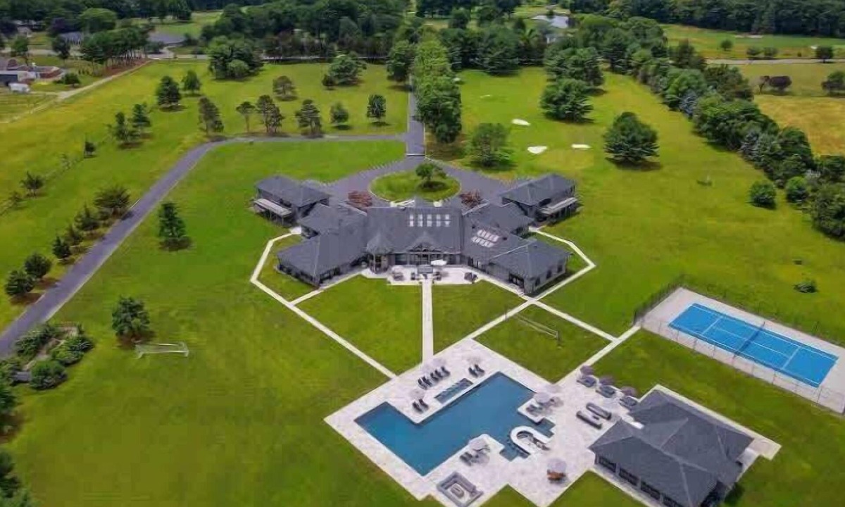 Wall Villa | Rove | Fauzan Jersey Riviera | Residential Resort