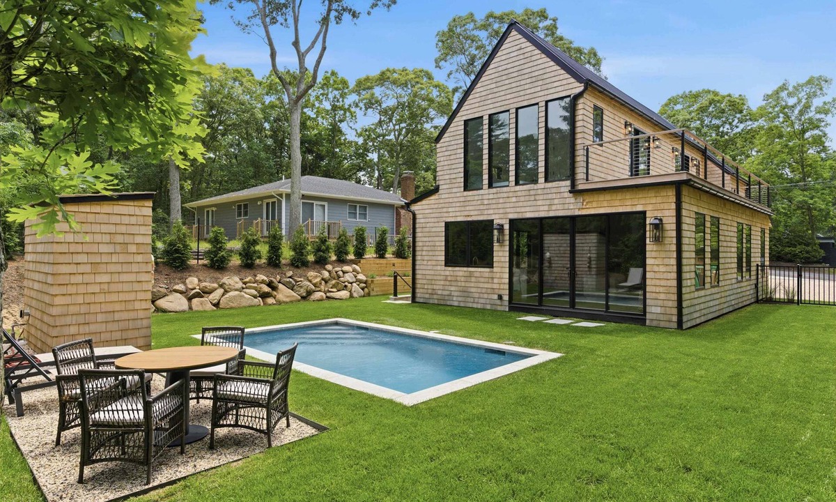 Sag Harbor House | Rove Travel | Sandpiper | 4BR Home w/Heated Pool