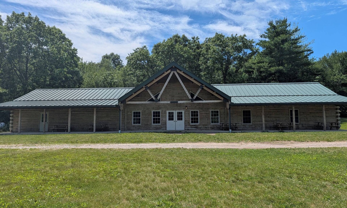 Plymouth Cabin | Rustic 6-bedroom cabin with private lake access in a nature camp setting
