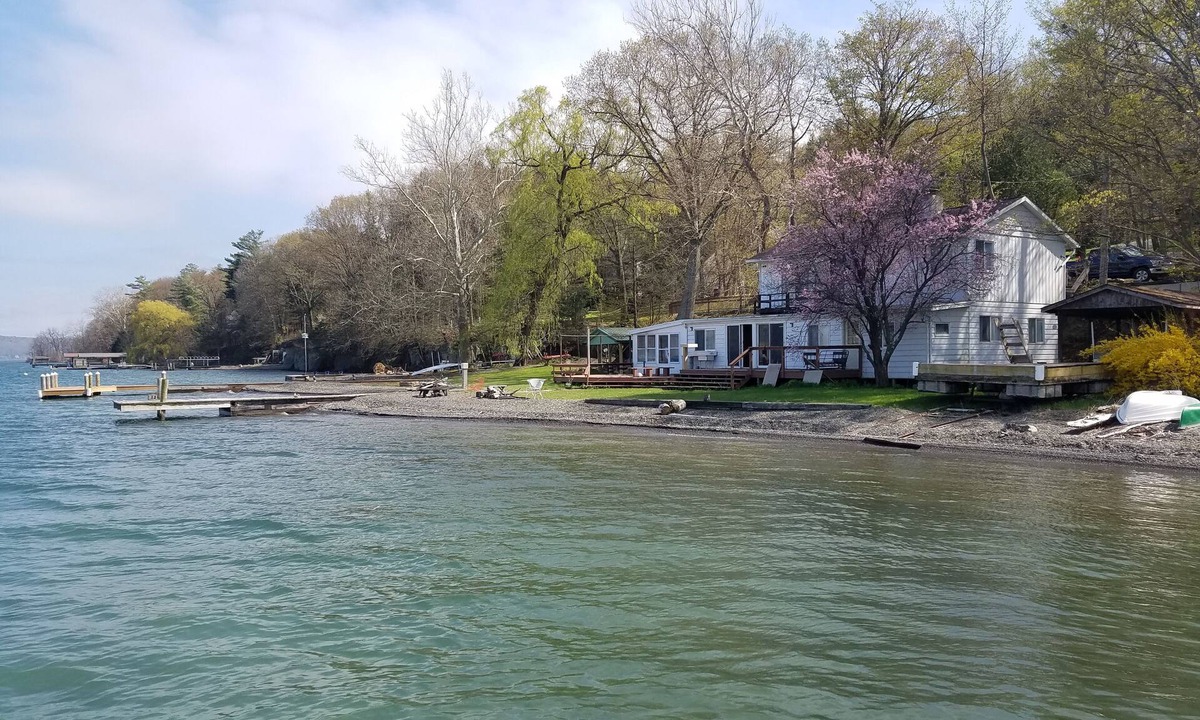 Ithaca Cottage | Rustic-chic cottage with fantastic lake access, 15 minutes to Ithaca