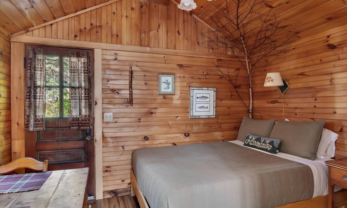 Lake Placid Cabin | Rustic Skylight Adirondack Cabin