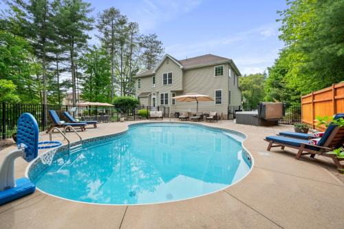 Saratoga Springs House | Saratoga Track Pool Hot Tub Fire Pit Game Room