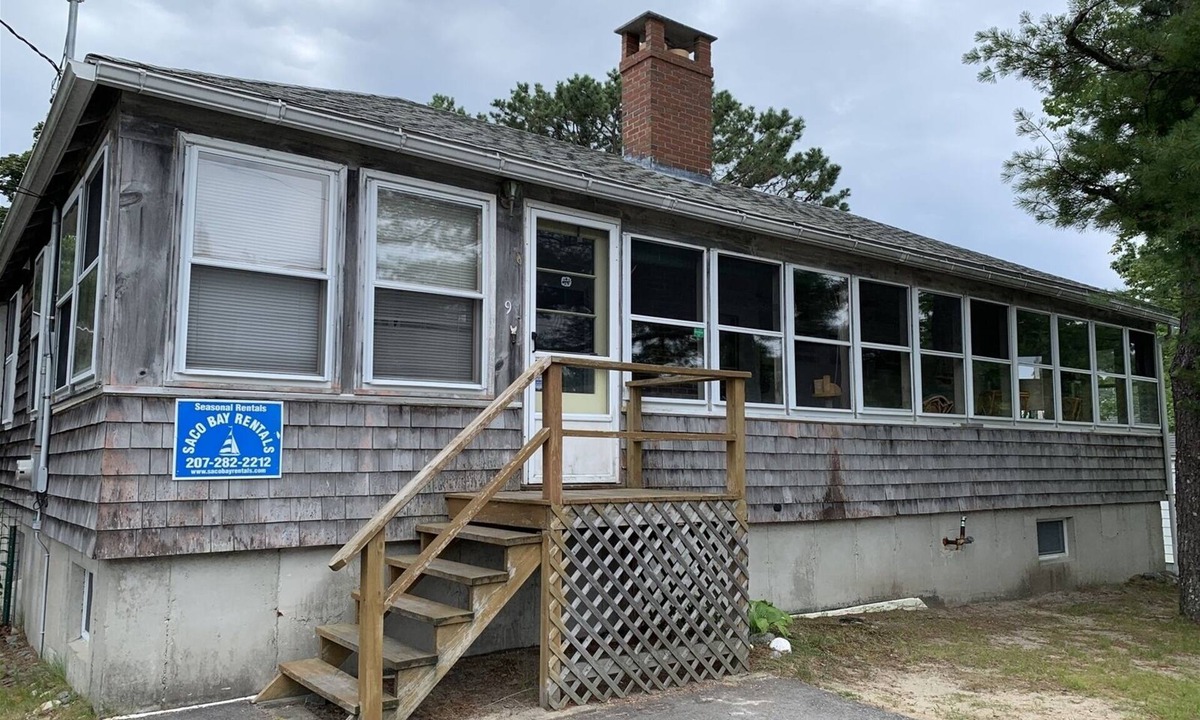 Camp Ellis Cottage | Seas the Day (formerlyTaylor) - Saco Bay Rentals