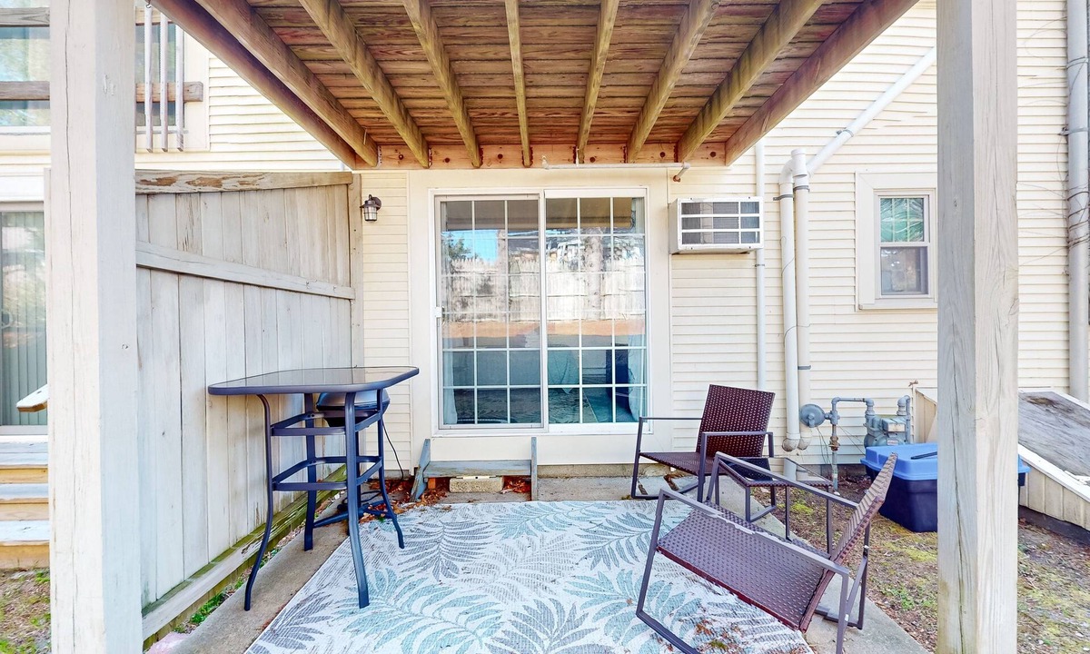 South Dennis Apartment | Seaside Serenity: Cozy retreat at Marina Bay condo complex in West Dennis