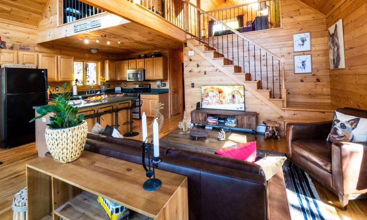 Otis House | Secluded Cabin On Acres Of Woods Lake Access