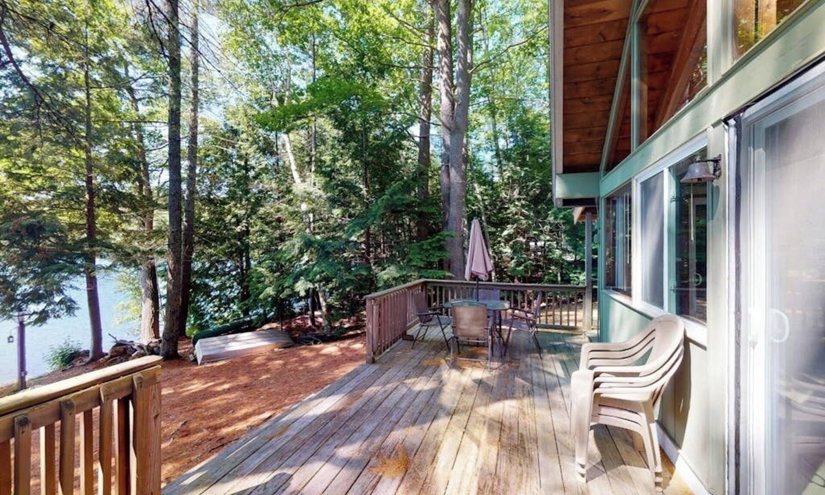 Parsonsfield House | Secluded waterfront cabin with private dock, kayak, canoe, gas grill & deck