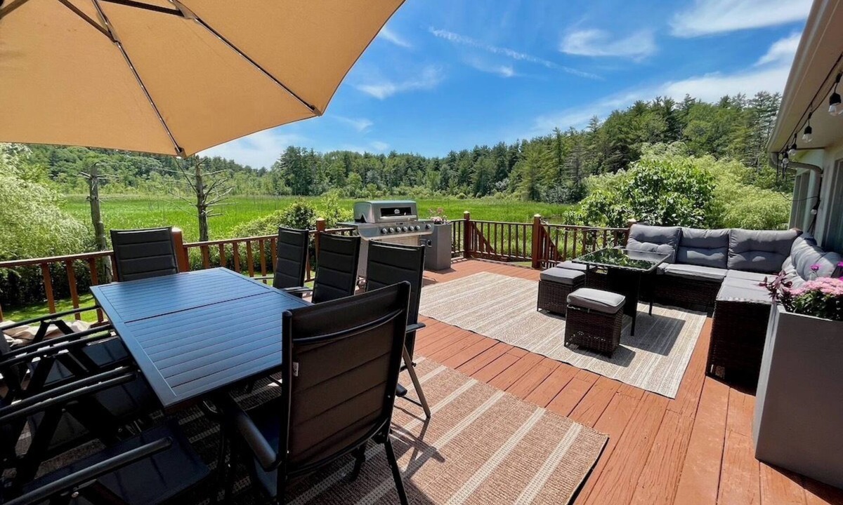 Glendale House | Seeking "school year" Sept-June. Please inquire!