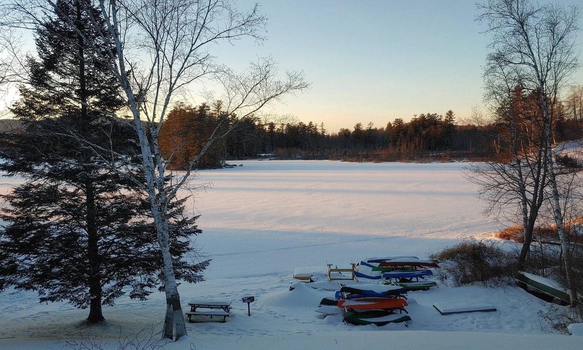 Whitefield Cottage | Serene 1-bed cottage + Loft in Whitefield Ski, Sled, Hike Cannon Bretton Woods