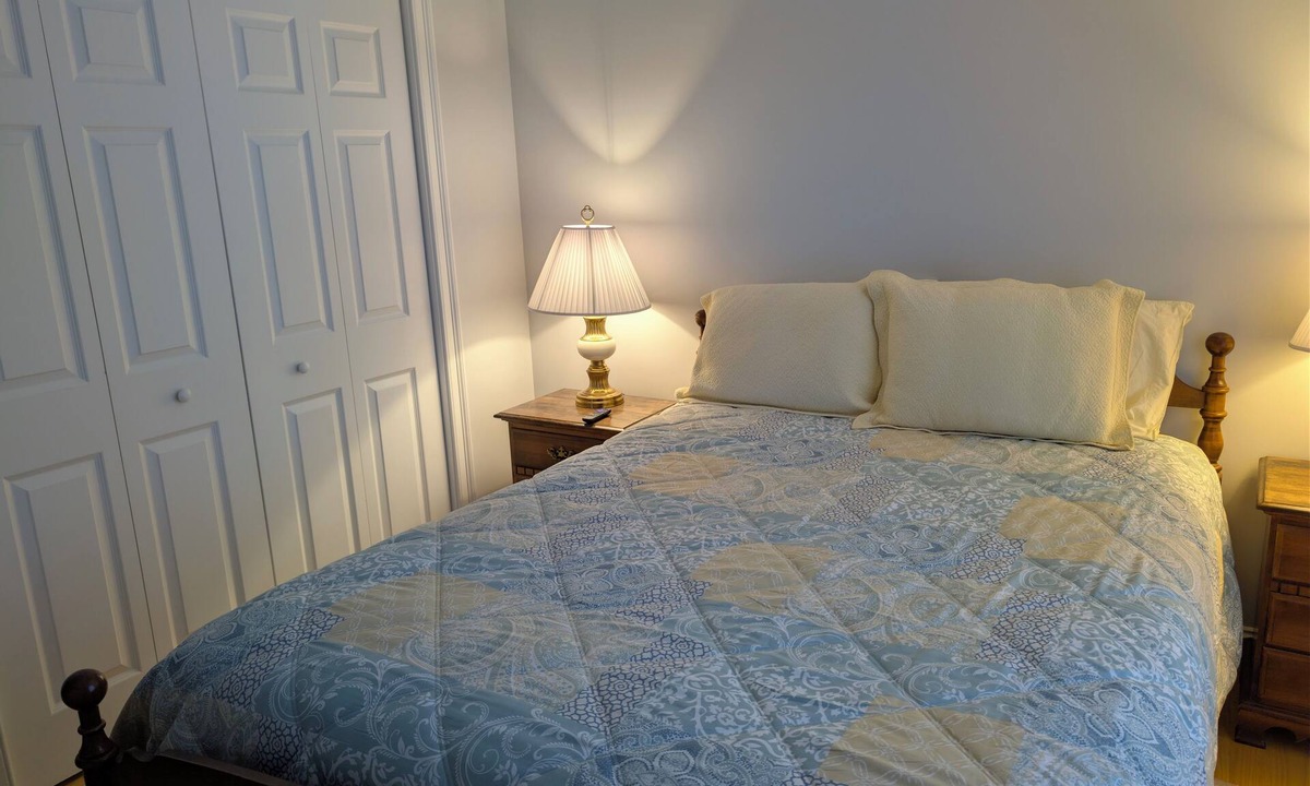 Westbrook Condo | Serene 2-bedroom condo with AC in charming Westbrook