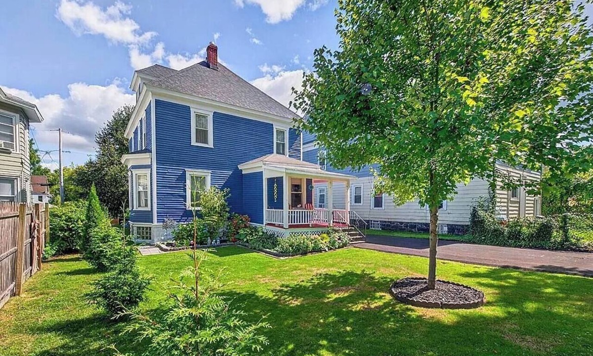 Southside House | Serene 4-bedroom house with AC in charming Syracuse