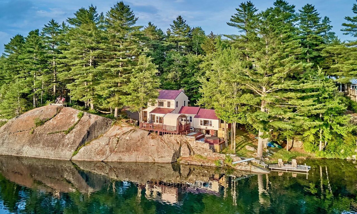 Lempster Cottage | Serene Lakefront Cottage with Mountain Views