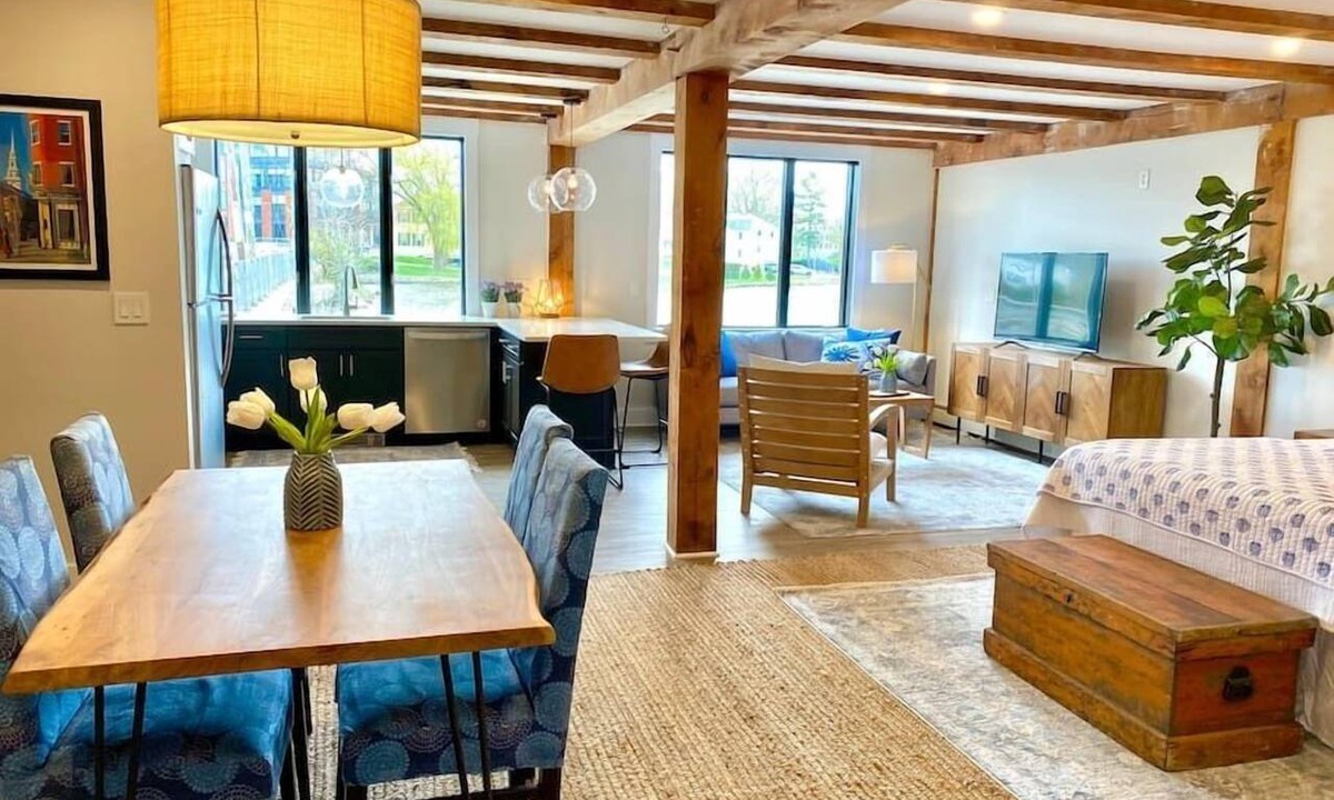 Portsmouth Apartment | Serene Waterfront Studio in Downtown Portsmouth