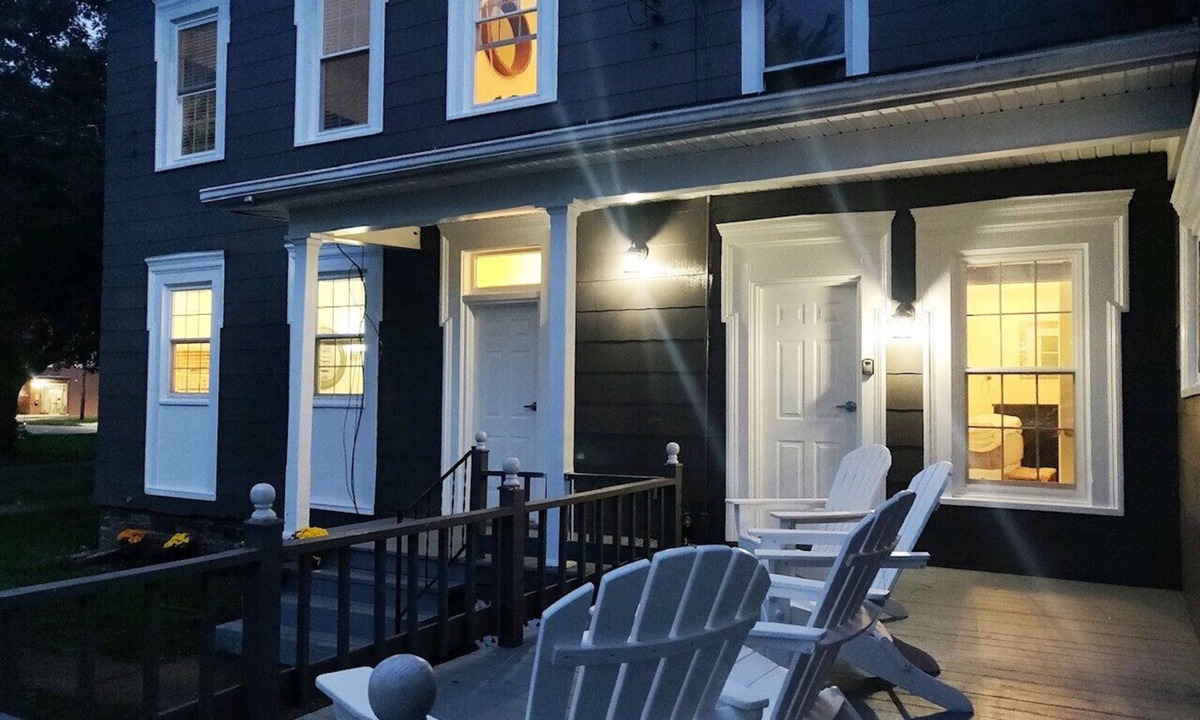 Watkins Glen House | Set within a beautifully restored 19th century home in the Heart of Watkins Glen