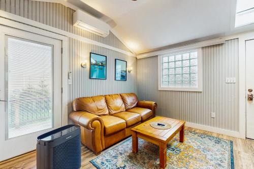 Kennebunk House | Shorelands Resort Cottage 40