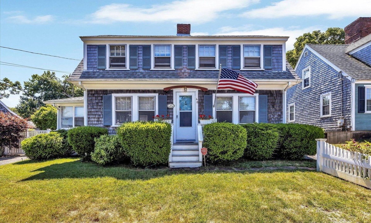 West Yarmouth House | Short Distance to Colonial Acres Beach (2342)