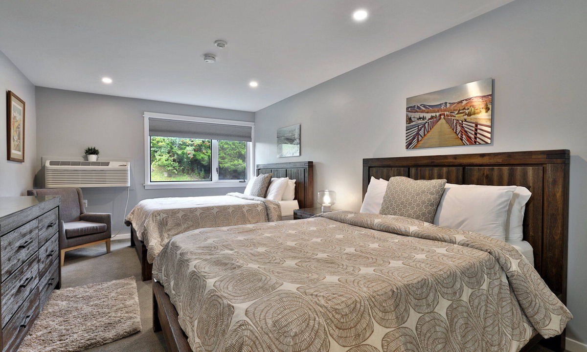 Killington Condo | Ski Condo Close to Killington: Discounted Ski Rentals and Shuttle Bus. Killington Center 631