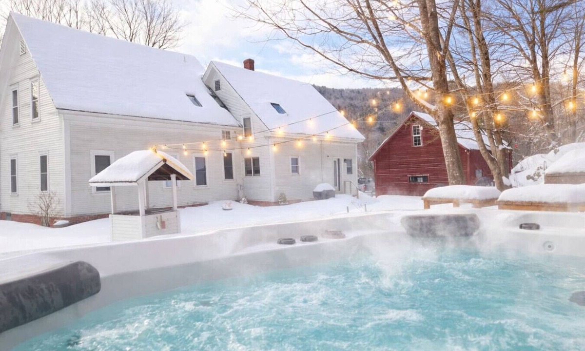 Bridgewater Corners House | Ski Home w/Hot Tub near Killington & Woodstock