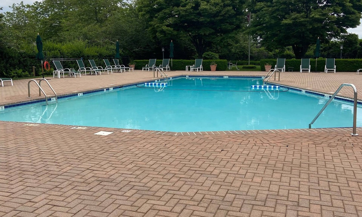 Village of Southampton House | Southampton Village Gem