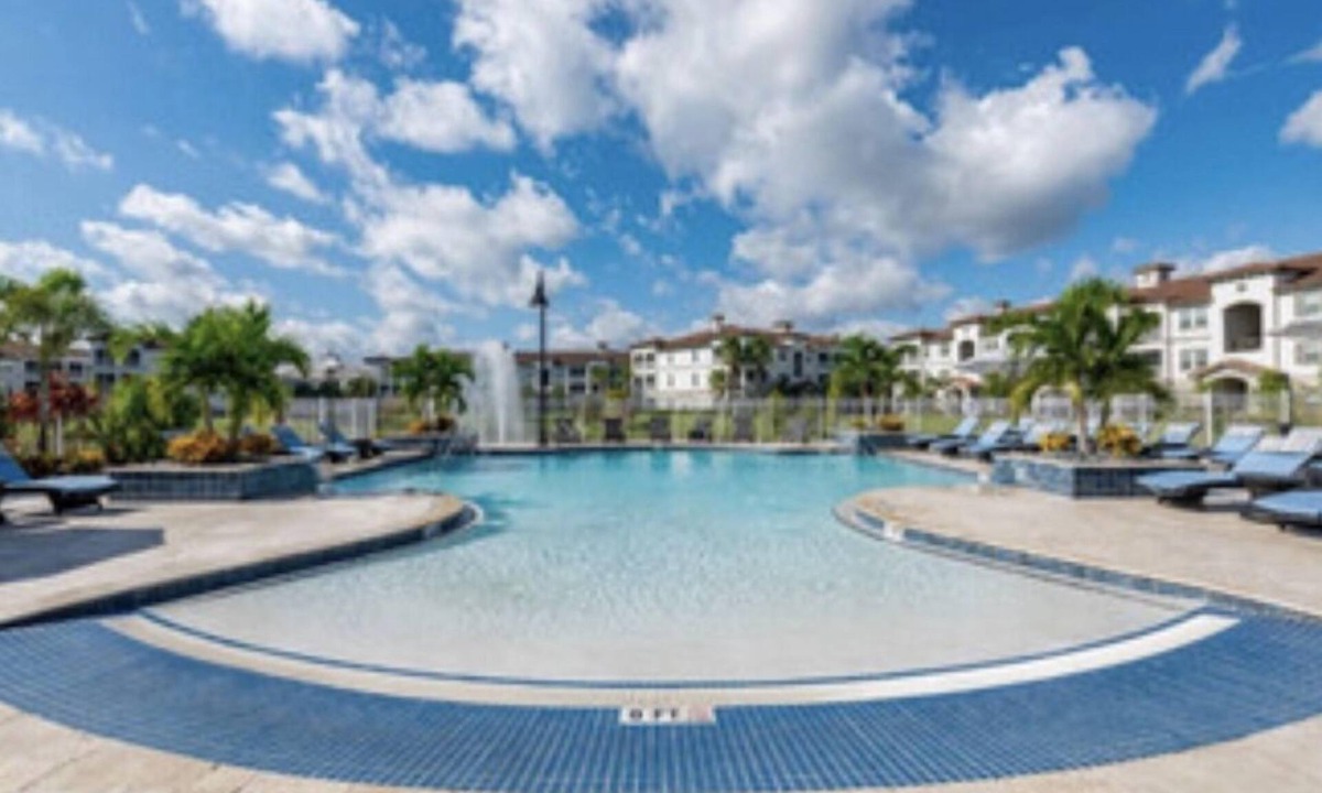 Ocoee Apartment | Spacious 2BDR Oasis w Resort Style Pool