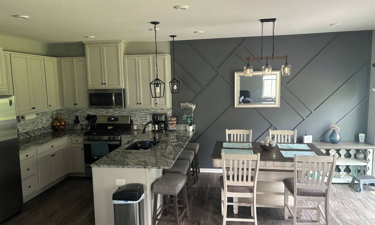 Athol Springs House | Spacious 3-bedroom townhome in serene Hamburg with AC close to all amenities