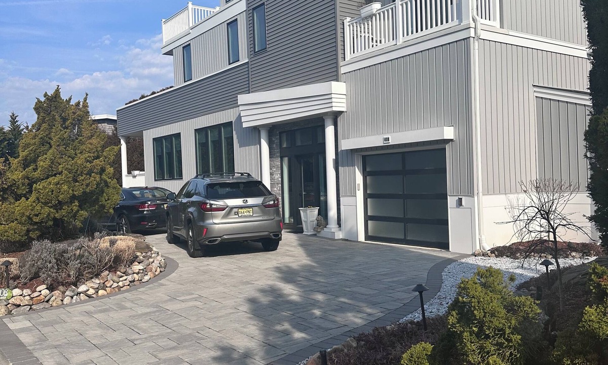 Loveladies House | Spacious 5-bedroom house in fabulous Long Beach with AC, WiFi