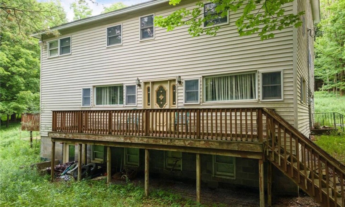 Maryland House | Spacious 7-bedroom in the Town of Milford. Near Cooperstown, NY
