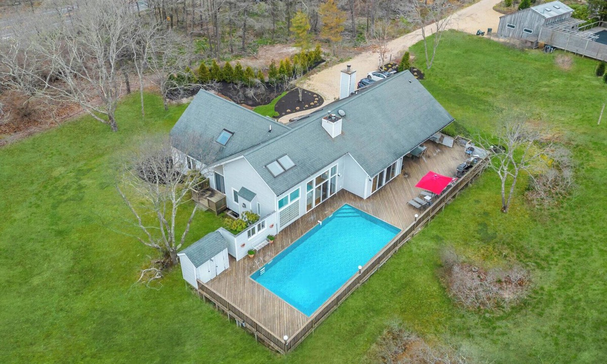 Napeague House | Spacious Amagansett Home Minutes from Napeague Ocean Beach and State Park,.