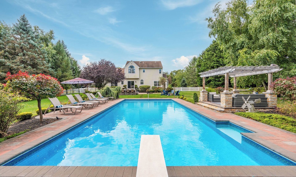Southold House | Spacious Home with Pool in Southold
