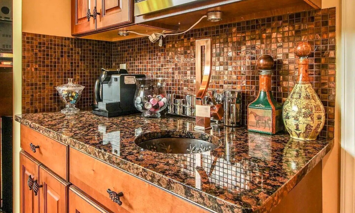 Effort House | Spacious Poconos Vacation Rental w/ Home Movie Theater