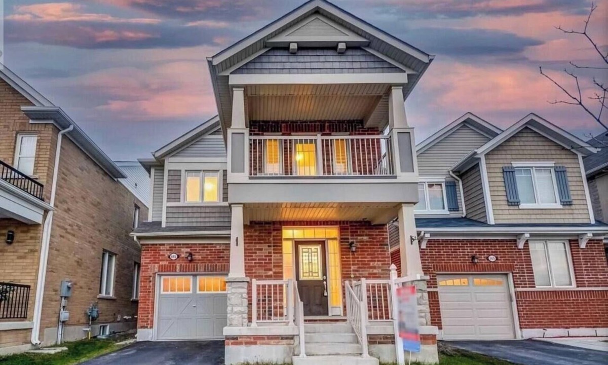 Halton Regional Municipality House | Spacious, Private & Independent Stay in Milton