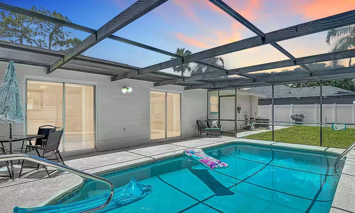 Spring Hill House | Spring Hill, Heated Pool + Lanai. Pets Welcome!