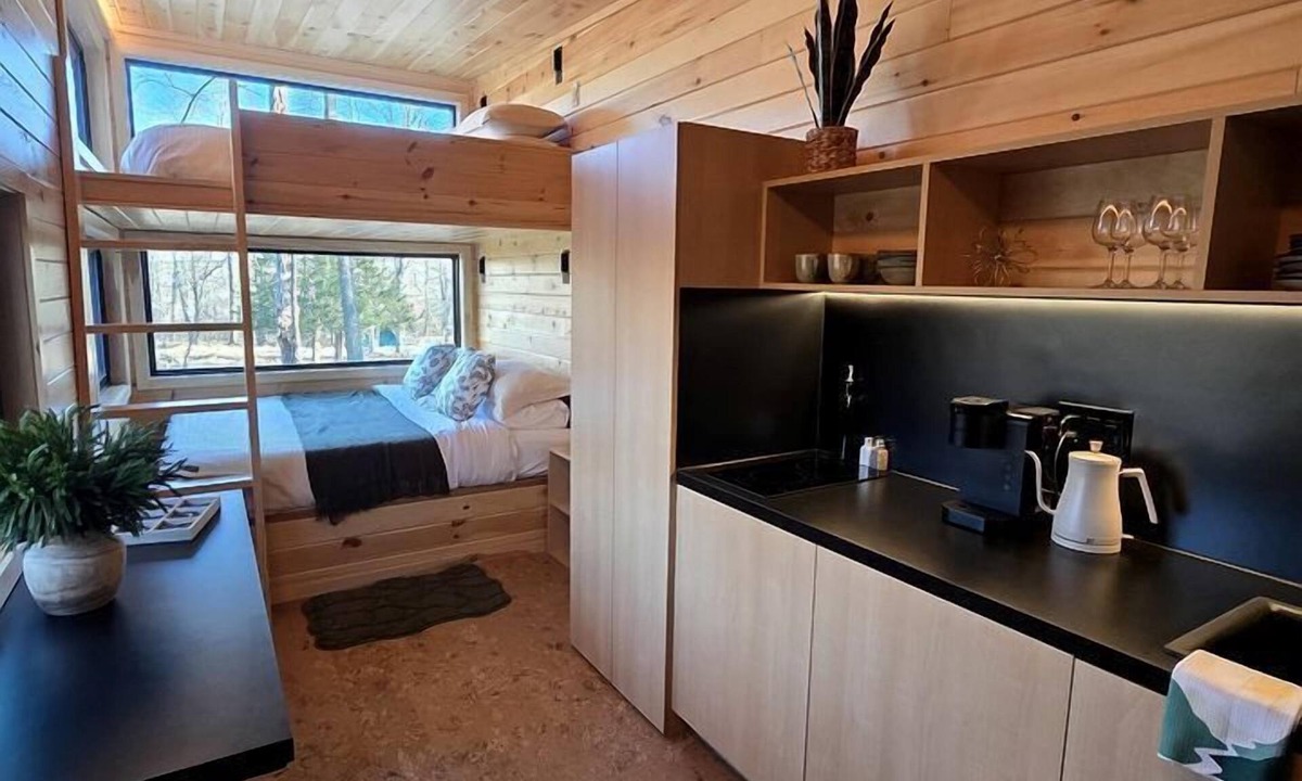 Quakertown Cabin | Spruce: Tranquil Modern Family Tiny Home Pod with 300-Acre Forest Views near Quakertown, Pennsylvania