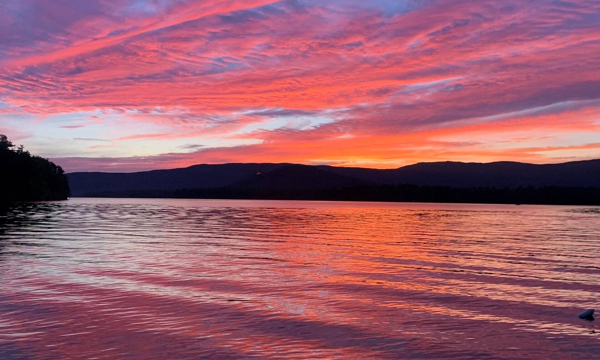 Moultonborough Cottage | Squam Lake charming, authentic cottage with dock & tennis court