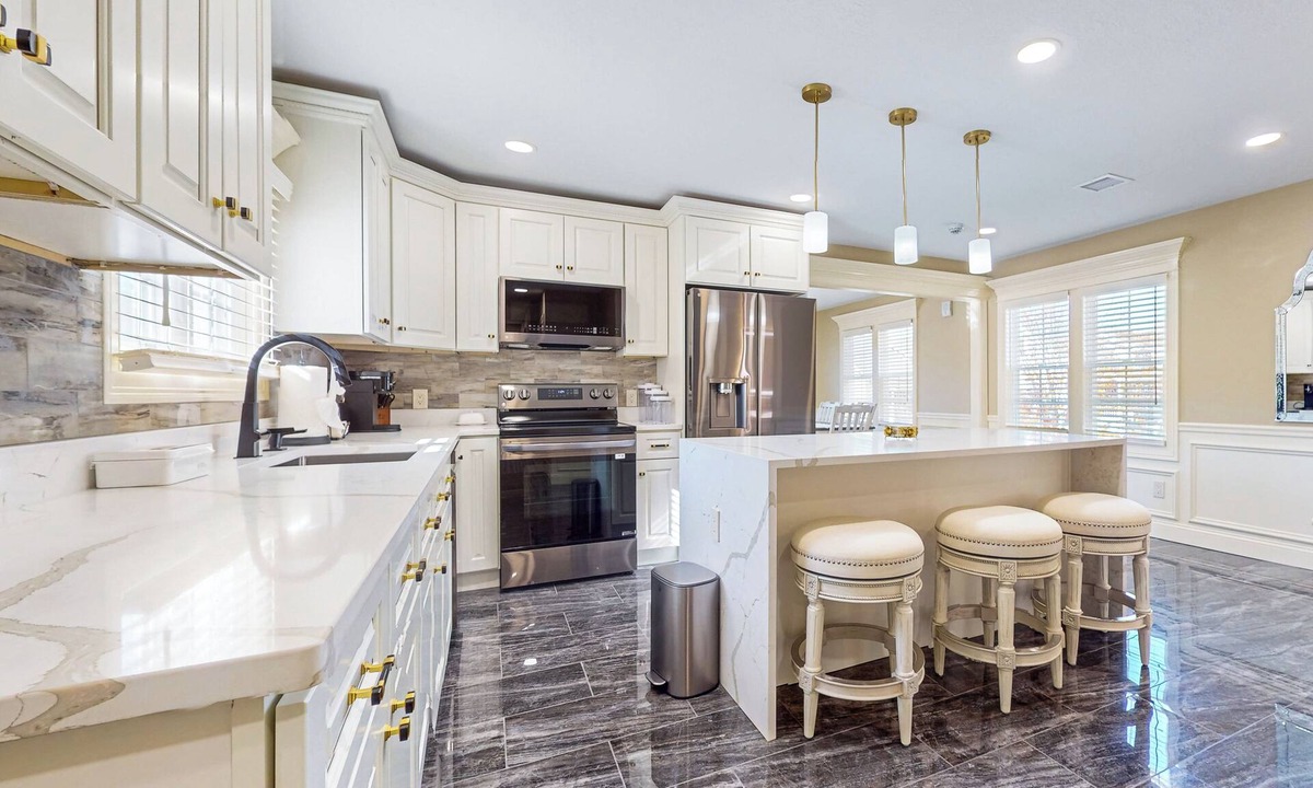 Holyoke Apartment | Steps to Holyoke Medical Center! Remote-work Hub