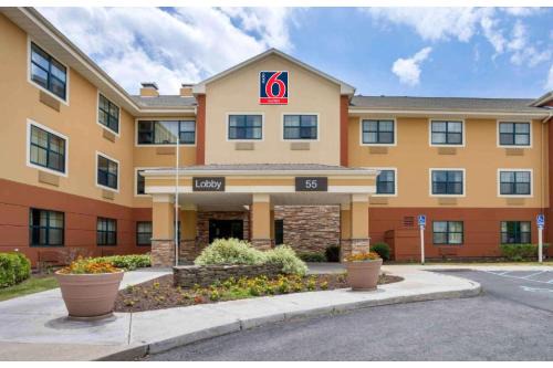 Fishkill Hotel | Studio 6 Extended Stay Fishkill Westage Center NY