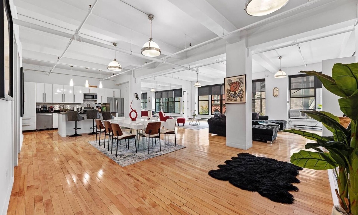 Midtown Apartment | Stunning 3-Bedroom Luxury Loft in the Heart of Chelsea, Manhattan