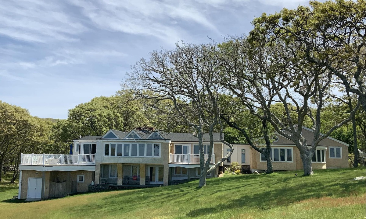 Chilmark House | Stunning private family home - spectacular sunsets